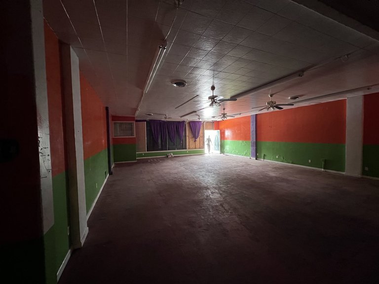 915 N Fulton St, Fresno, CA, For Lease, Image-4