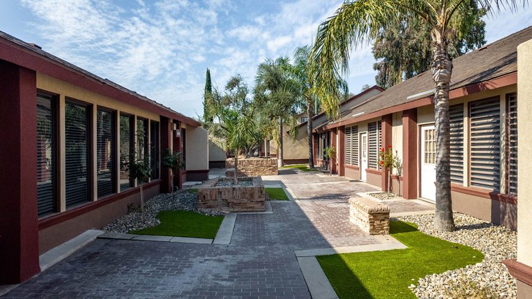 4991 E McKinley Ave, Fresno, CA, For Lease, Image-6