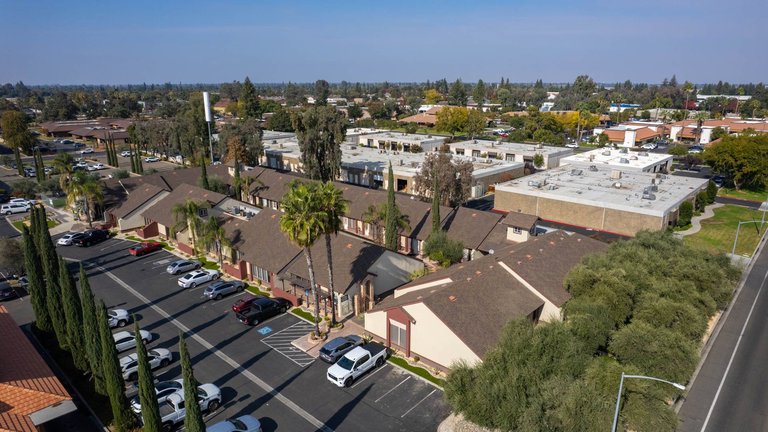 4991 E McKinley Ave, Fresno, CA, For Lease, Image-3