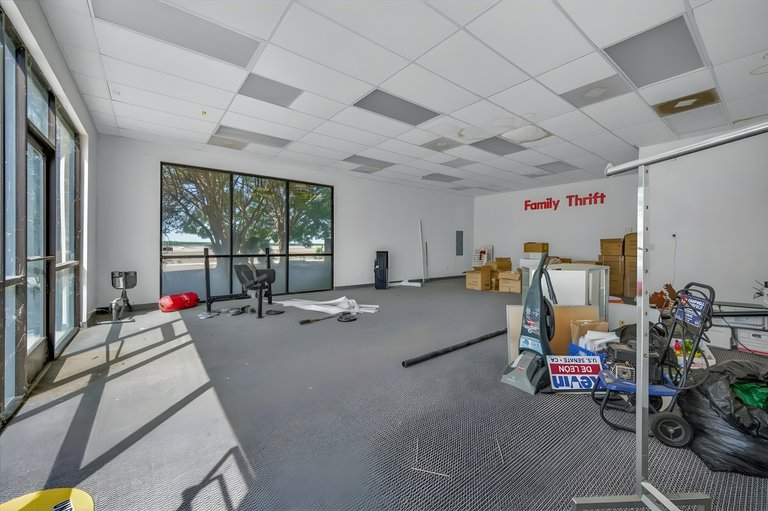 8339 Elm St, San Joaquin, CA, For Lease, Image-14