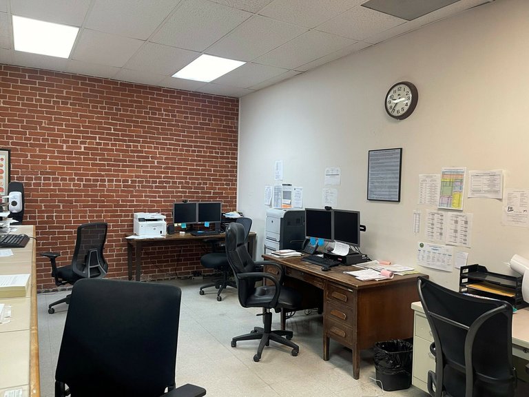 75 W Olive Ave, Porterville, CA, For Lease, Image-10