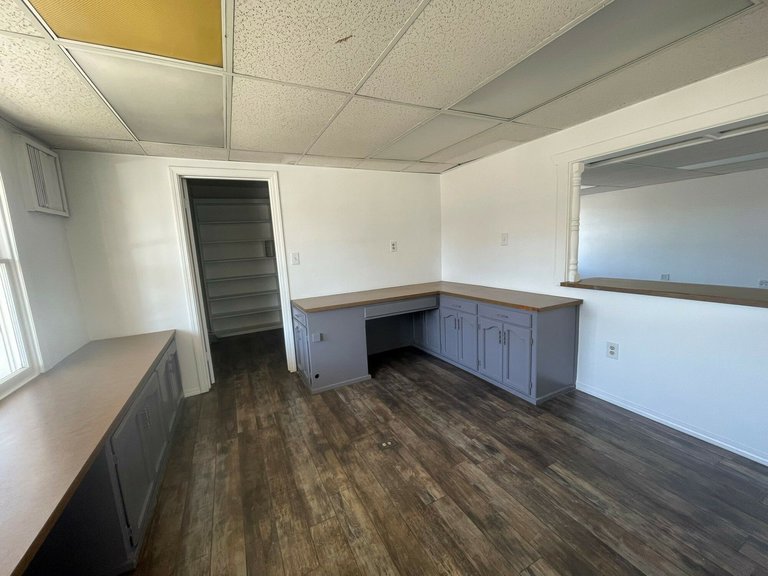 53 E Cleveland Ave, Porterville, CA, For Lease, Image-3