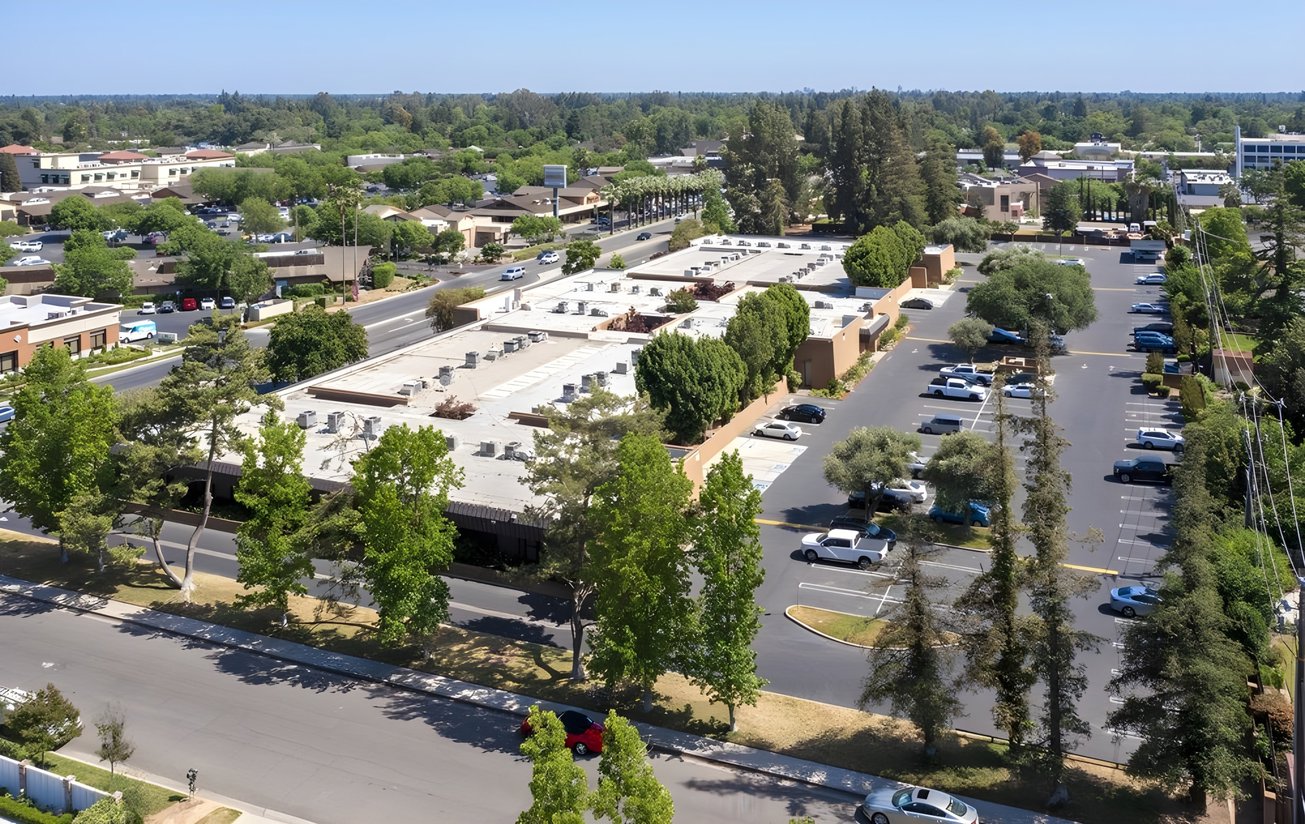 5151 N Palm Ave Office