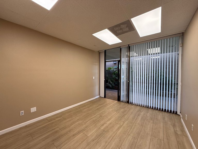 5151 N Palm Ave, Fresno, CA, For Lease, Image-10