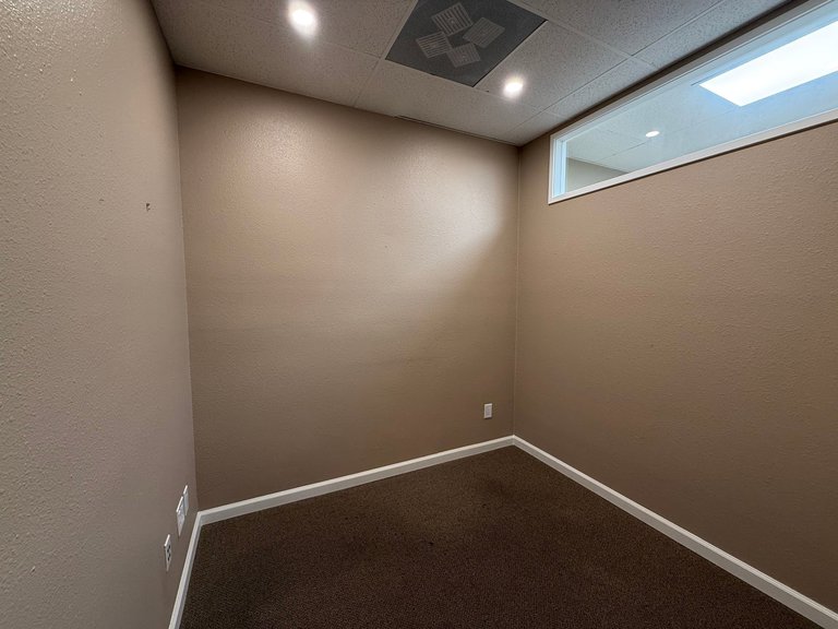 5151 N Palm Ave, Fresno, CA, For Lease, Image-12