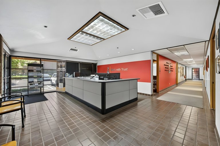 2600 W Shaw Ln, Fresno, CA, For Lease, Image-14