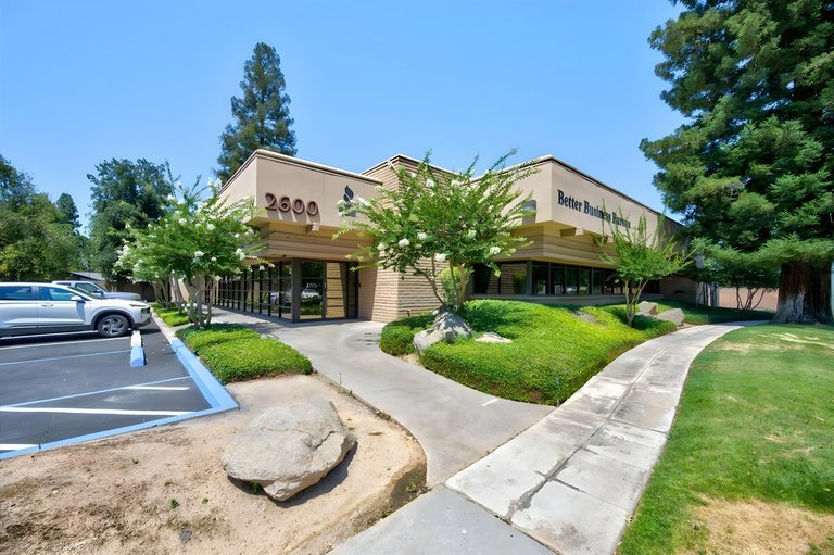 2600 W Shaw Ln, Fresno, CA, For Lease, Image-1