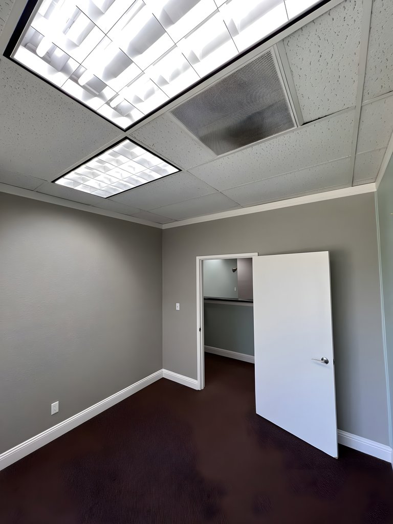 2350 W Shaw Ave, Fresno, CA, For Lease, Image-13