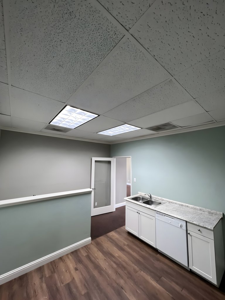 2350 W Shaw Ave, Fresno, CA, For Lease, Image-7