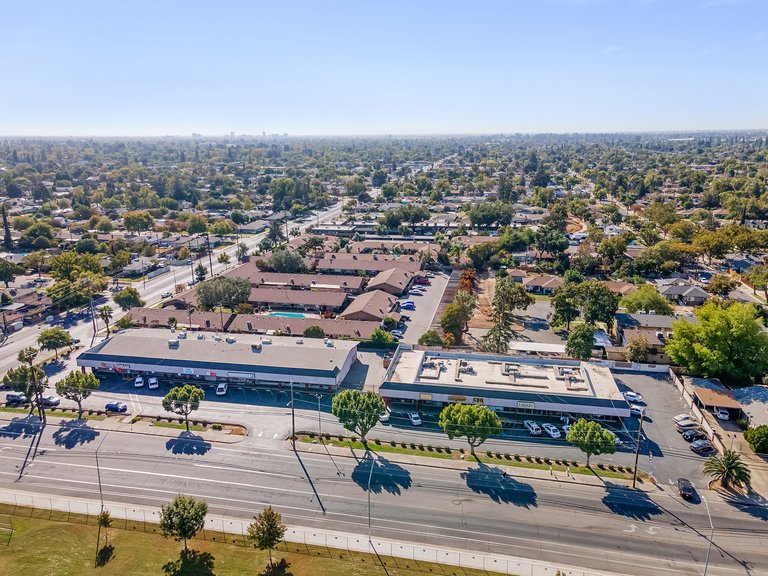 505 W Dakota Ave, Fresno, CA, For Lease, Image-13