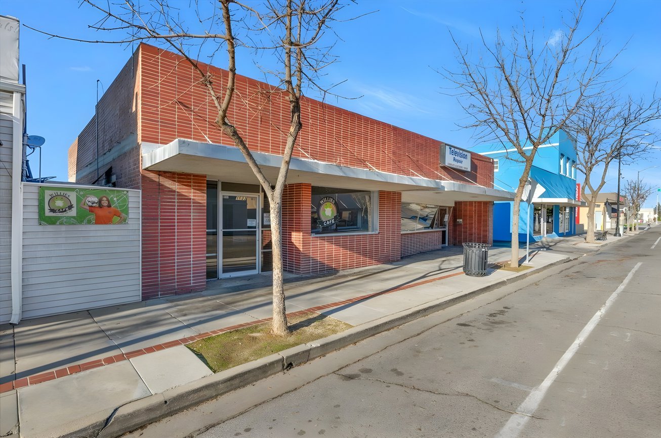 1623 11th Street Retail
