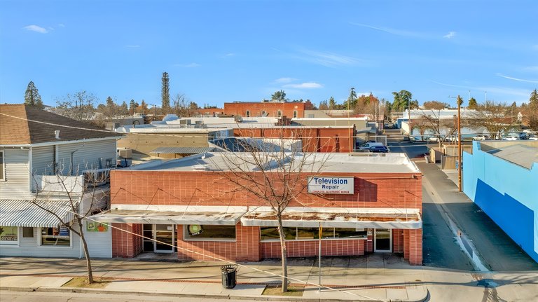 1623 11th Street, Reedley, CA, For Lease, Image-2