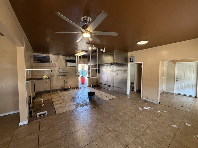 1623 11th Street, Reedley, CA, For Lease, Image-12