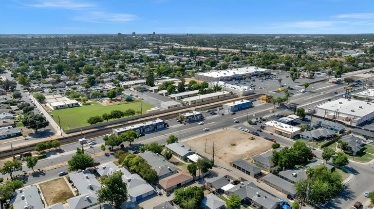 3298-3302 E McKinley Ave, Fresno, CA, For Lease, Image-8