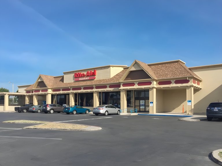 190 E Cross Ave, Tulare, CA, For Lease, Image-14