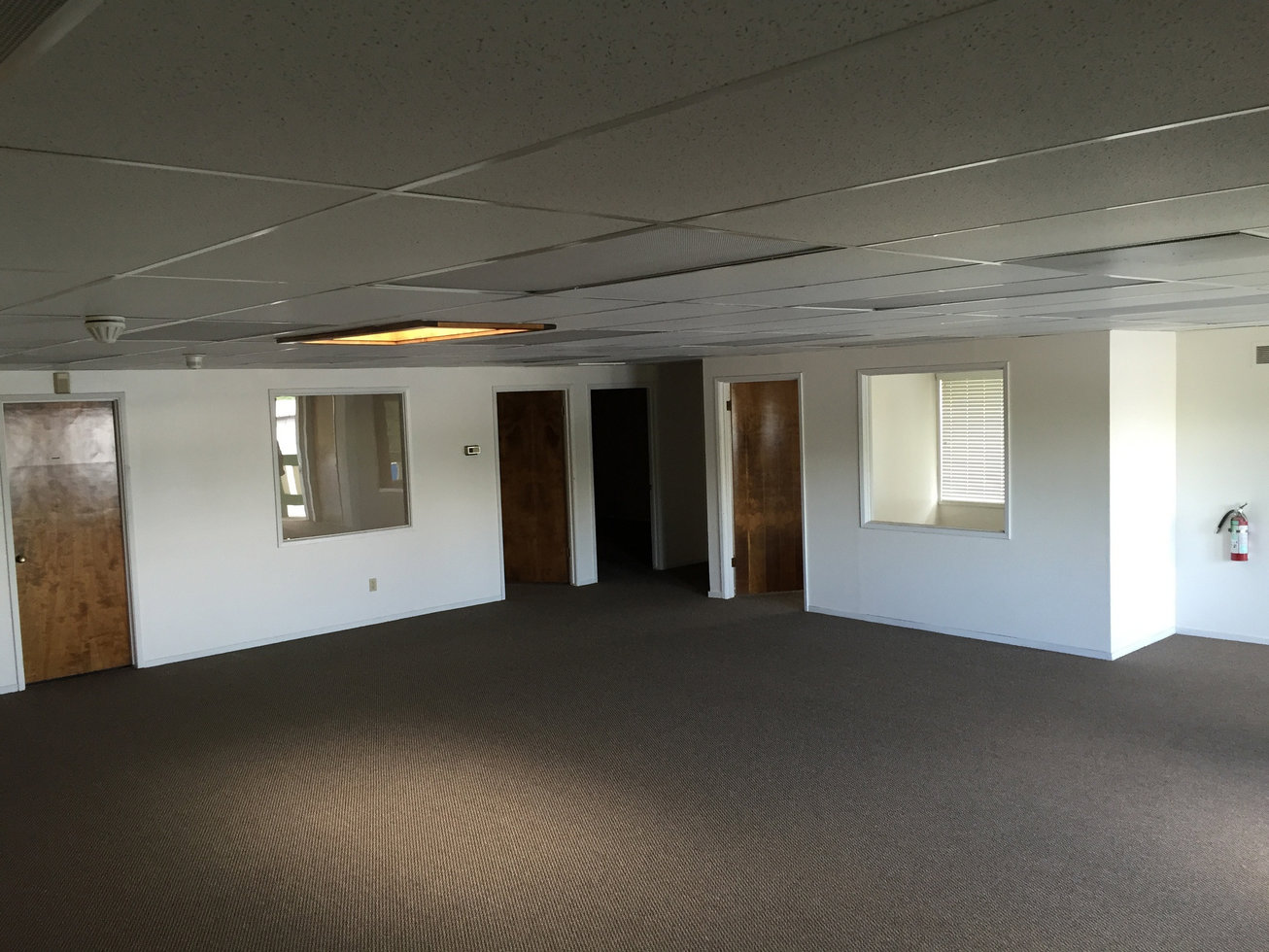 2407 West Whitendale Avenue Office