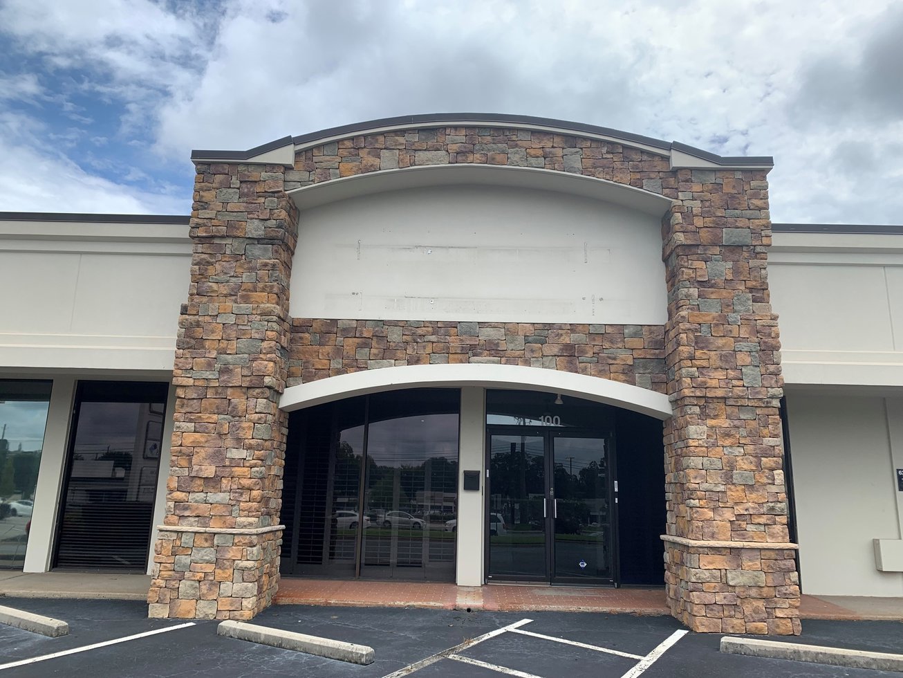 620 Holcomb Bridge Road Office