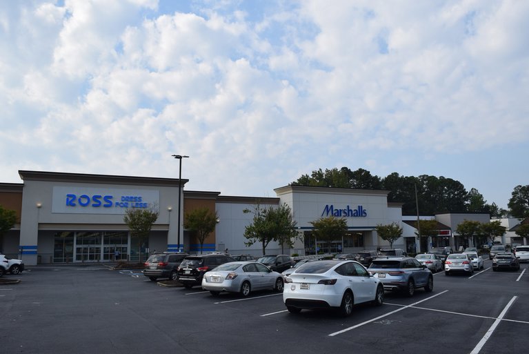 593 Holcomb Bridge Road, Roswell, GA, For Lease, Image-5