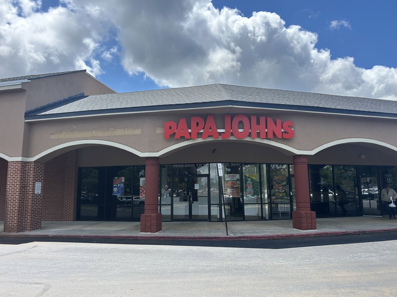 1860 Sandy Plains Road NE Retail