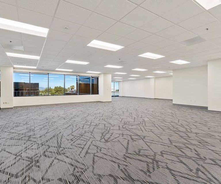 15400 Sherman Way Office photo 8