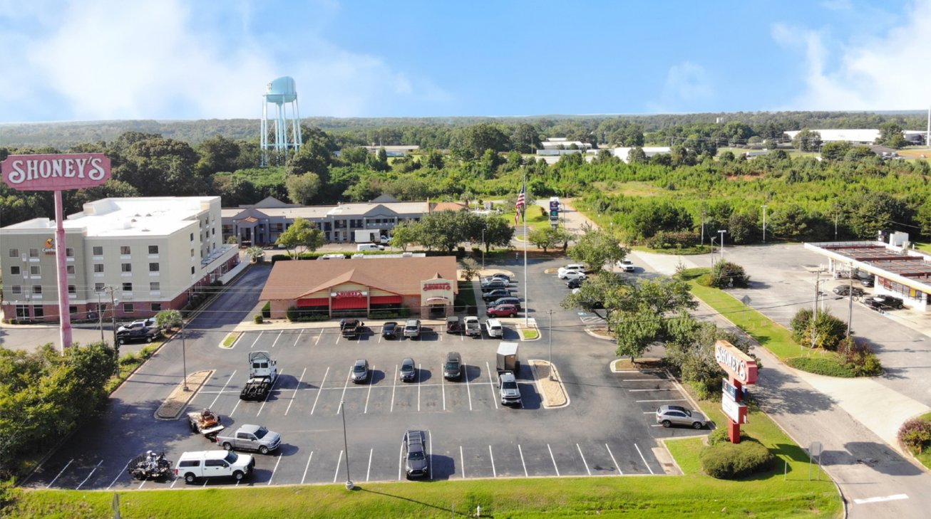 323 Harold G Clarke Pkwy, Forsyth, GA, For Sale, Image-1