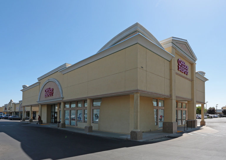 472 West Shaw Avenue, Clovis, CA, For Lease, Image-6