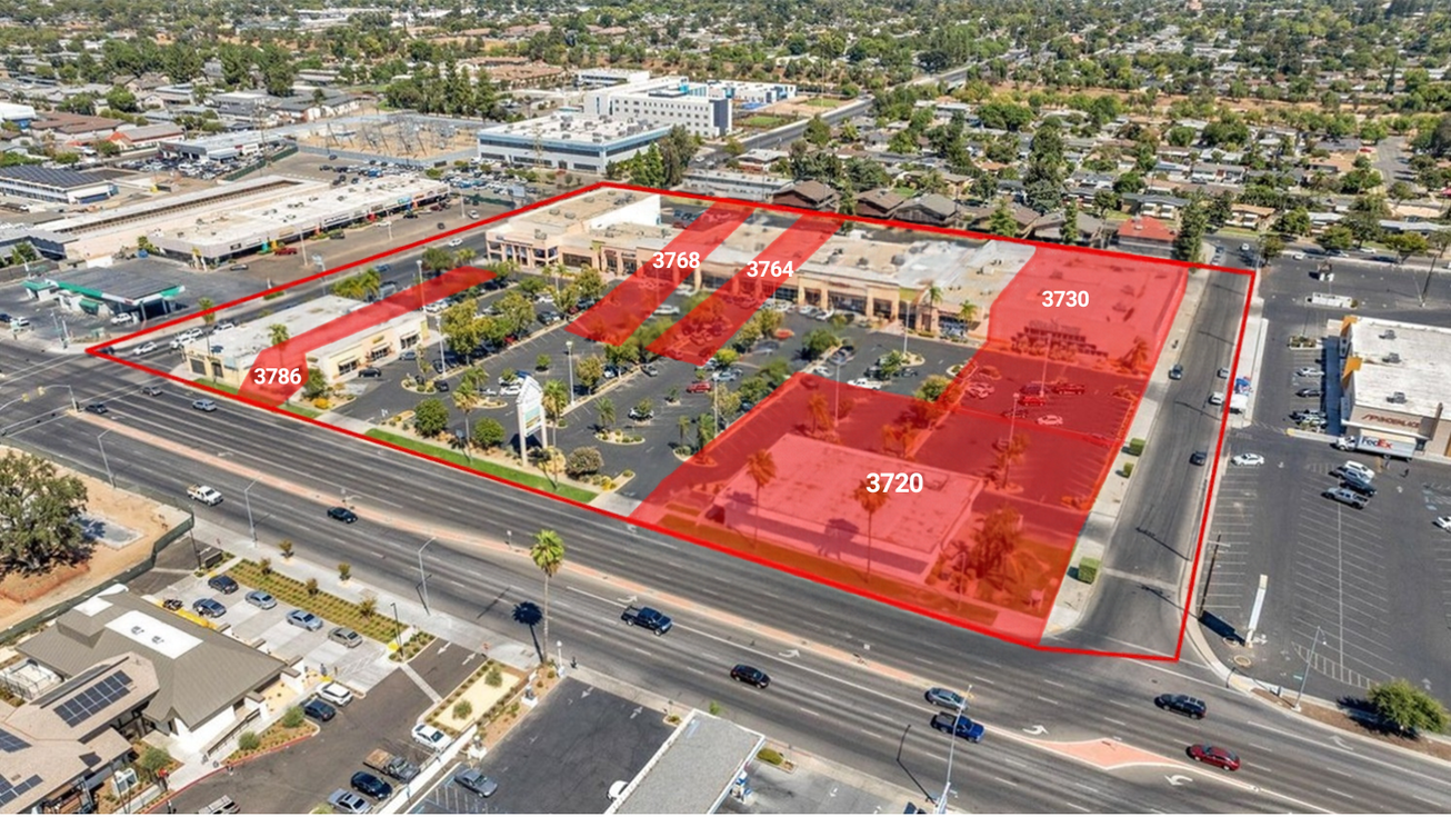 3720-3790 N. Blackstone Ave Retail