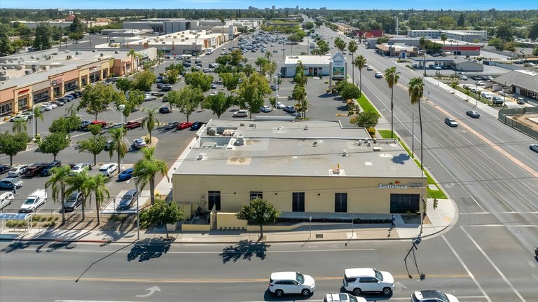 3720-3790 N. Blackstone Ave, Fresno, CA, For Lease, Image-5