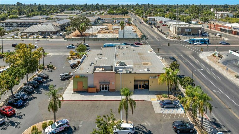 3720-3790 N. Blackstone Ave, Fresno, CA, For Lease, Image-15