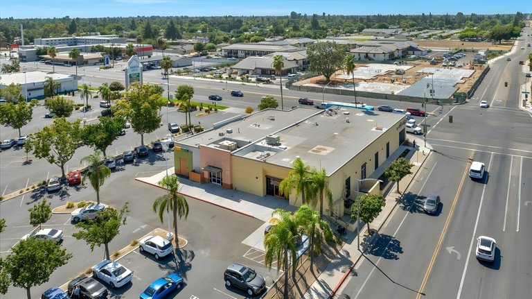 3720-3790 N. Blackstone Ave, Fresno, CA, For Lease, Image-14