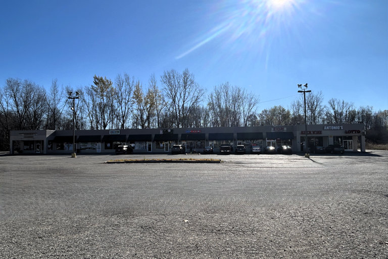 325 West Walton Boulevard, Pontiac, MI, For Lease, Image-2