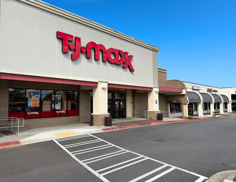 1516 Southlake Parkway, Morrow, GA, For Lease, Image-2
