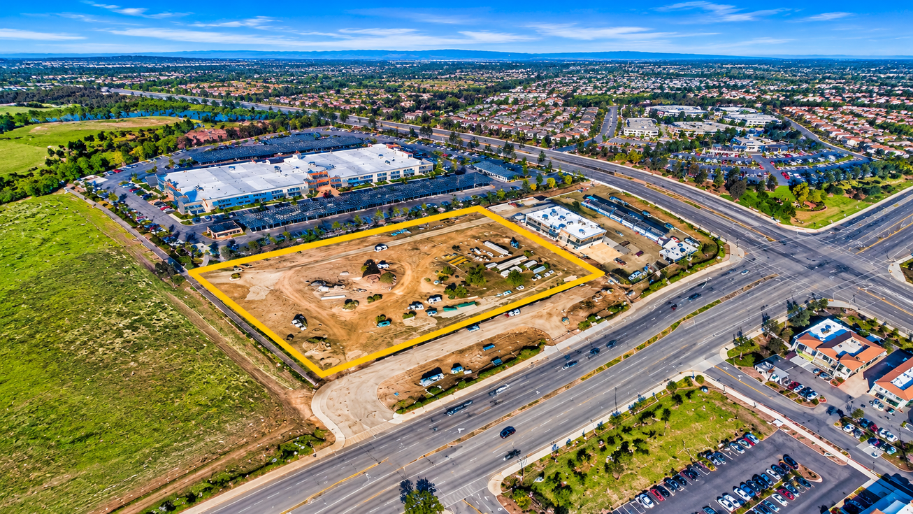 Sunset Blvd & Lonetree Blvd Land/Development
