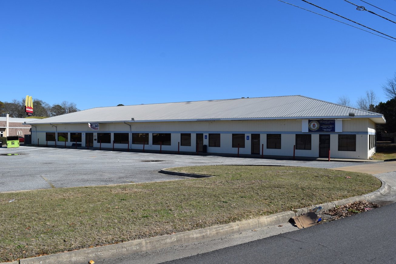 1554 S Lumpkin Rd Retail