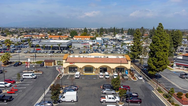 SWC Holt Ave and Central Blvd Retail photo 5