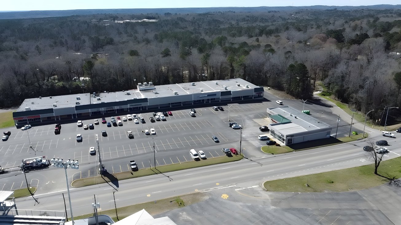 409 Gilmer Avenue Retail