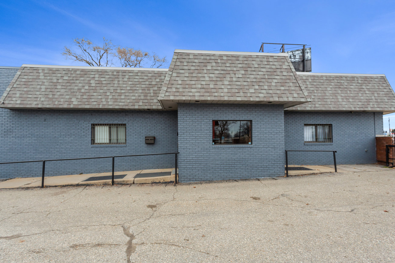 24935 Gratiot Avenue, Eastpointe, MI, For Sale, Image-2