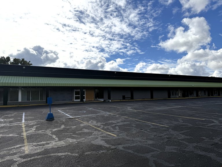 3402 Richfield Road, Flint, MI, For Lease, Image-2