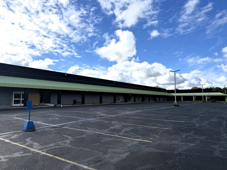 3402 Richfield Road, Flint, MI, For Lease, Image-3