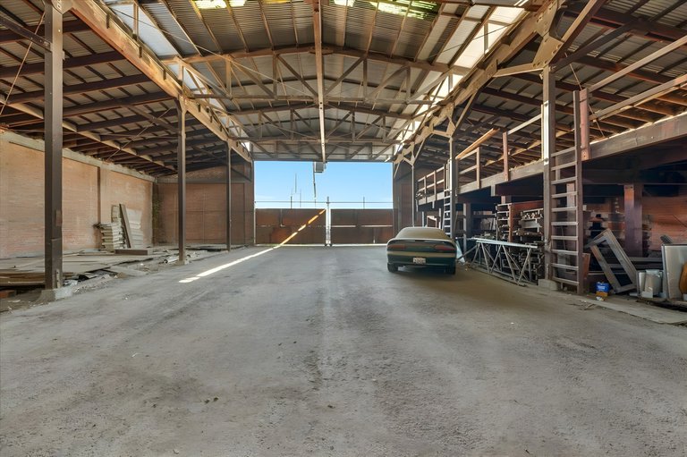 1820 Monterey St & 245 Broadway St, Fresno, CA, For Lease, Image-11