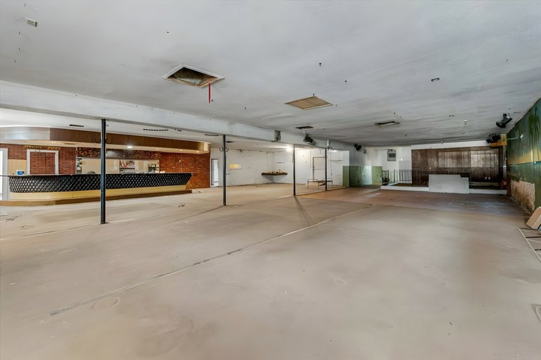 624 Park Blvd, Orange Cove, CA, For Lease, Image-8
