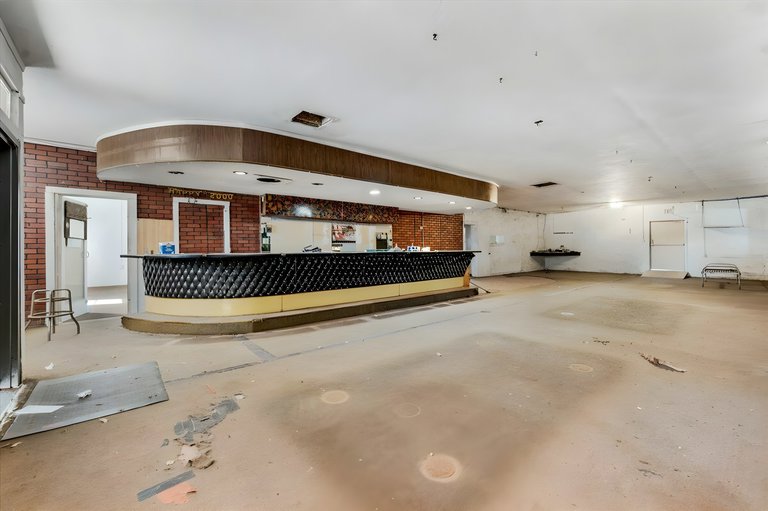 624 Park Blvd, Orange Cove, CA, For Lease, Image-13