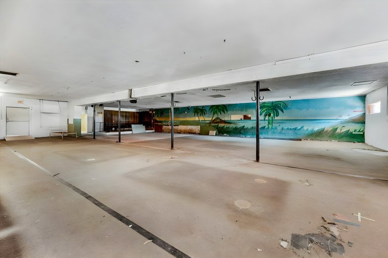 624 Park Blvd, Orange Cove, CA, For Lease, Image-4
