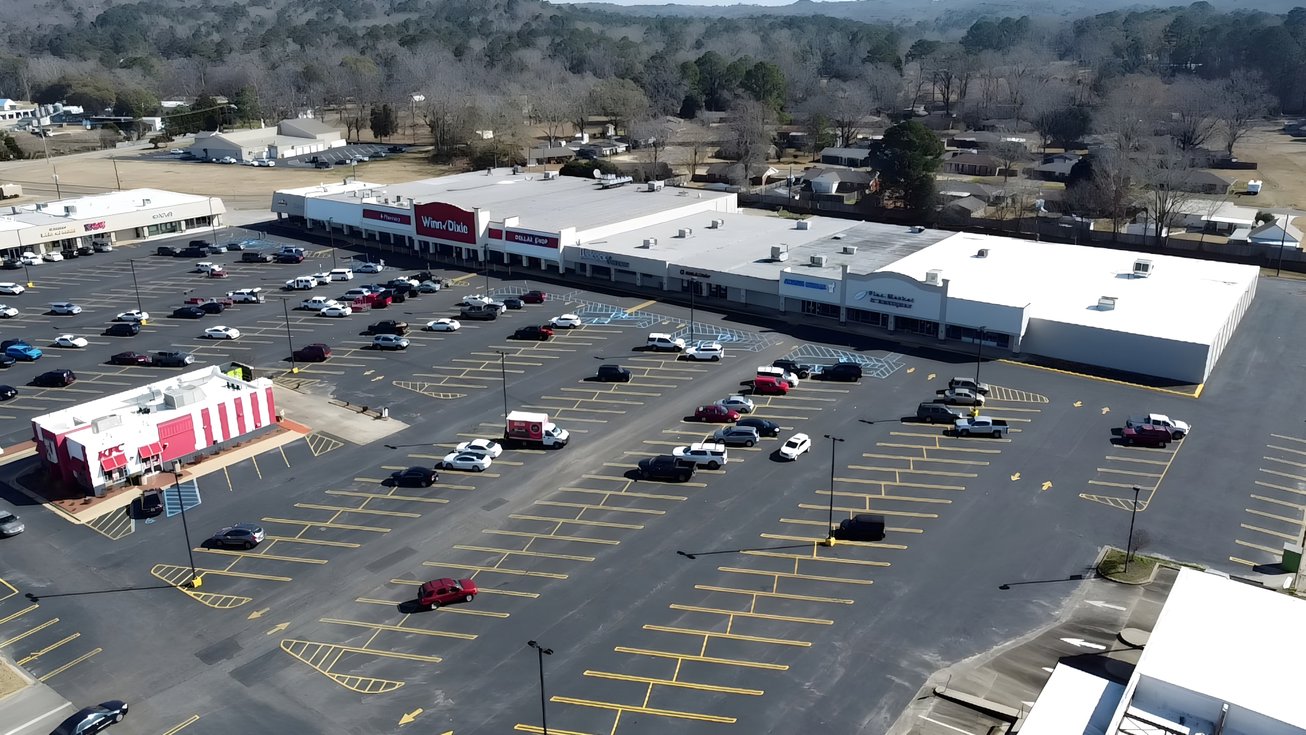 5326 U.S. 231 Retail