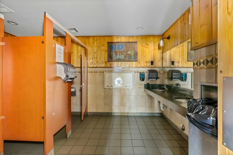 2673 Mount Vernon Ave, Bakersfield, CA, For Lease, Image-11