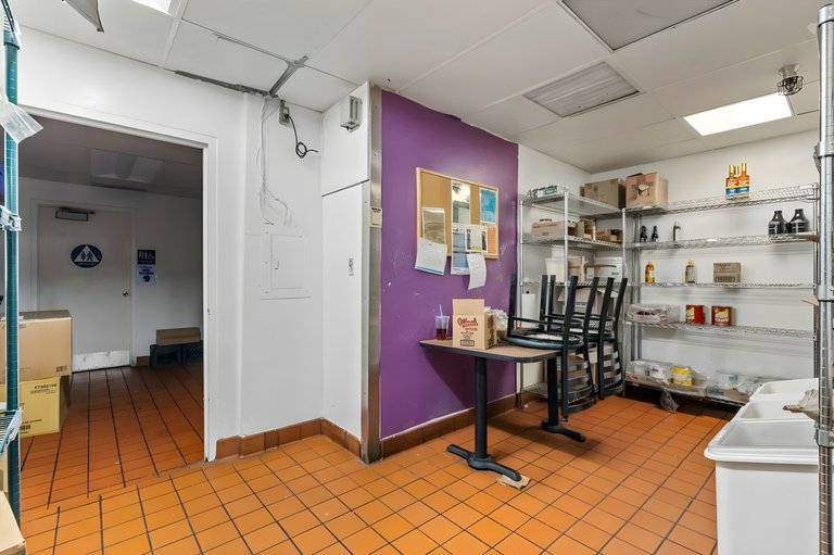 2673 Mount Vernon Ave, Bakersfield, CA, For Lease, Image-3