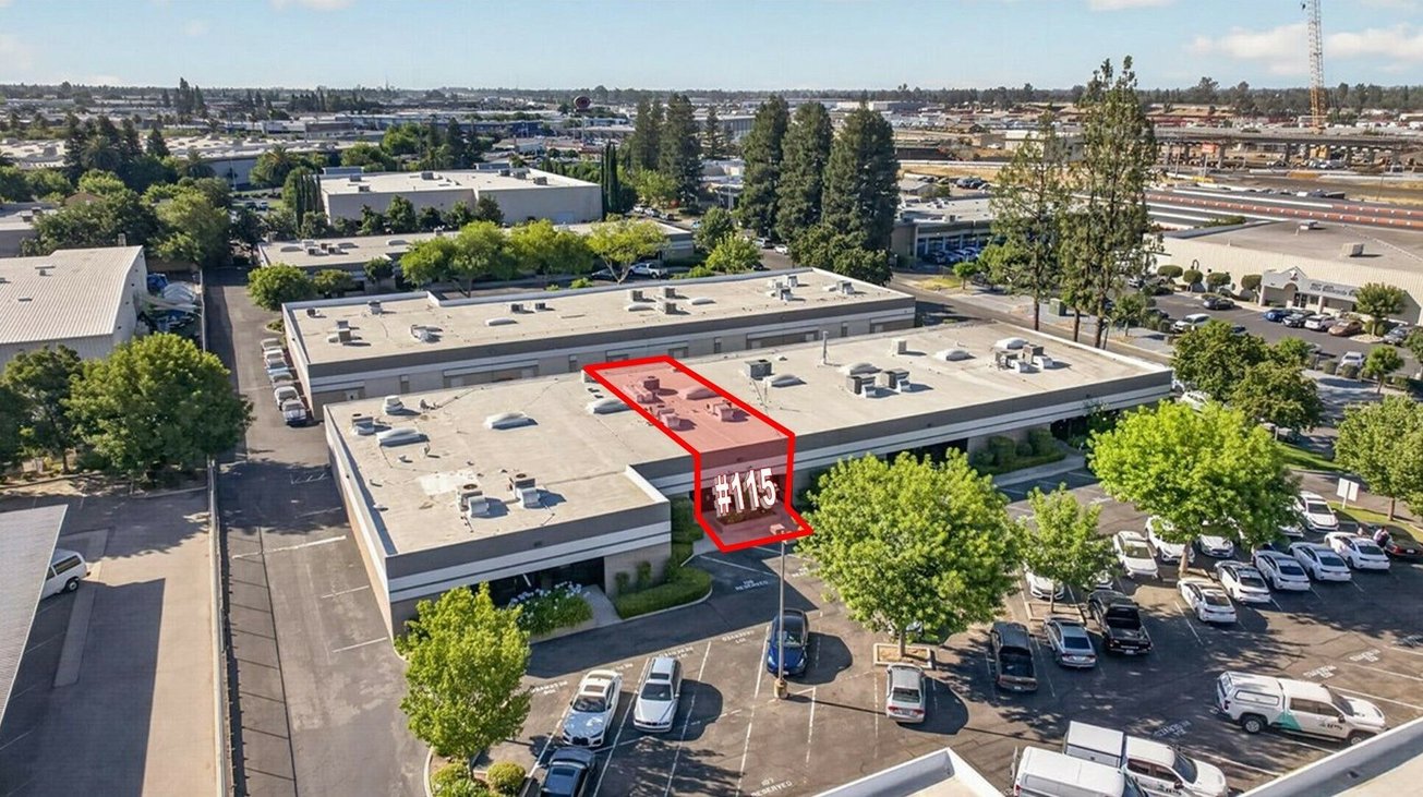 4672 W Jennifer Avenue Industrial