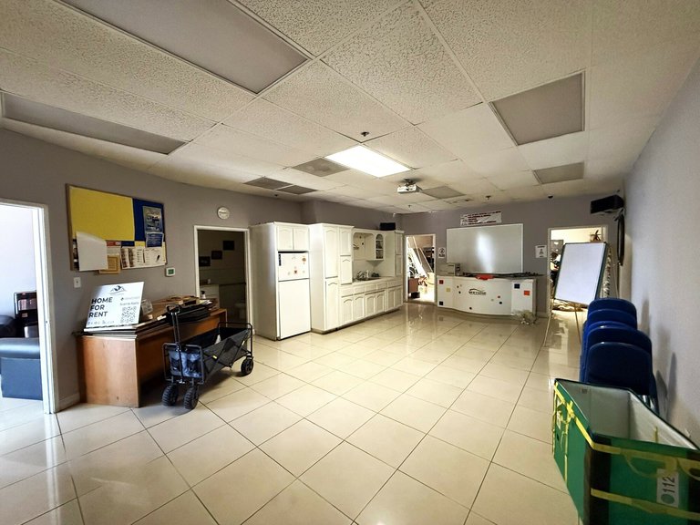 4672 W Jennifer Avenue, Fresno, CA, For Lease, Image-10