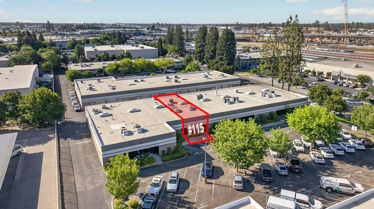 4672 W Jennifer Avenue, Fresno, CA, For Lease, Image-2