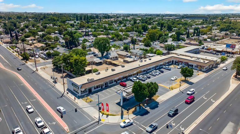 4792 E Kings Canyon Rd, Fresno, CA, For Lease, Image-8